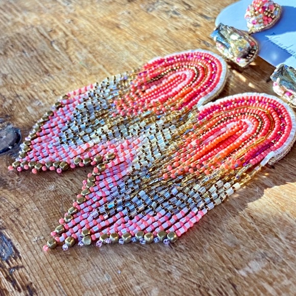 🌺🎉HP🎉🌺 NWT Deepa Gurnani Luxe Beaded Fringe Chandeliers - Picture 16 of 16